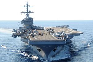 СМИ: Авианосец США вошел в Черное море