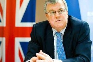 Посол Великобритании в Украине Саймон Смит