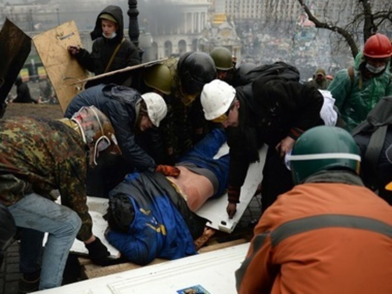 Пострадавшие на Майдане могут получить медицинскую помощь за границей