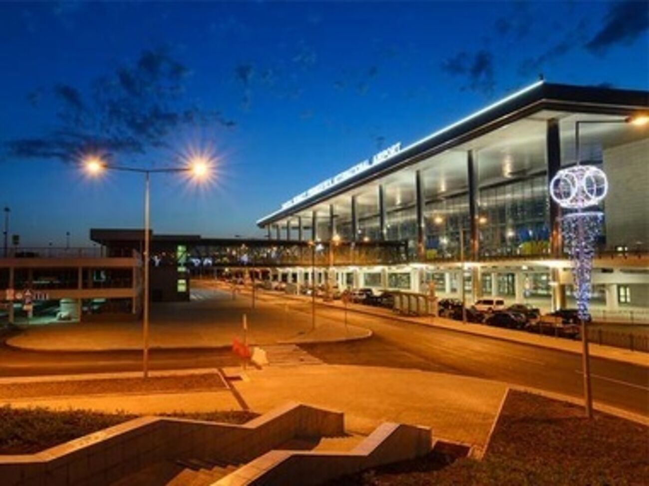 Российских журналистов из Донецка отправили назад в Москву