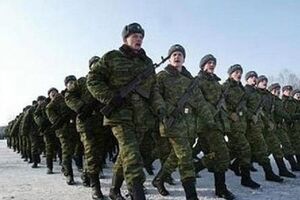 Украинские военнослужащие в Крыму