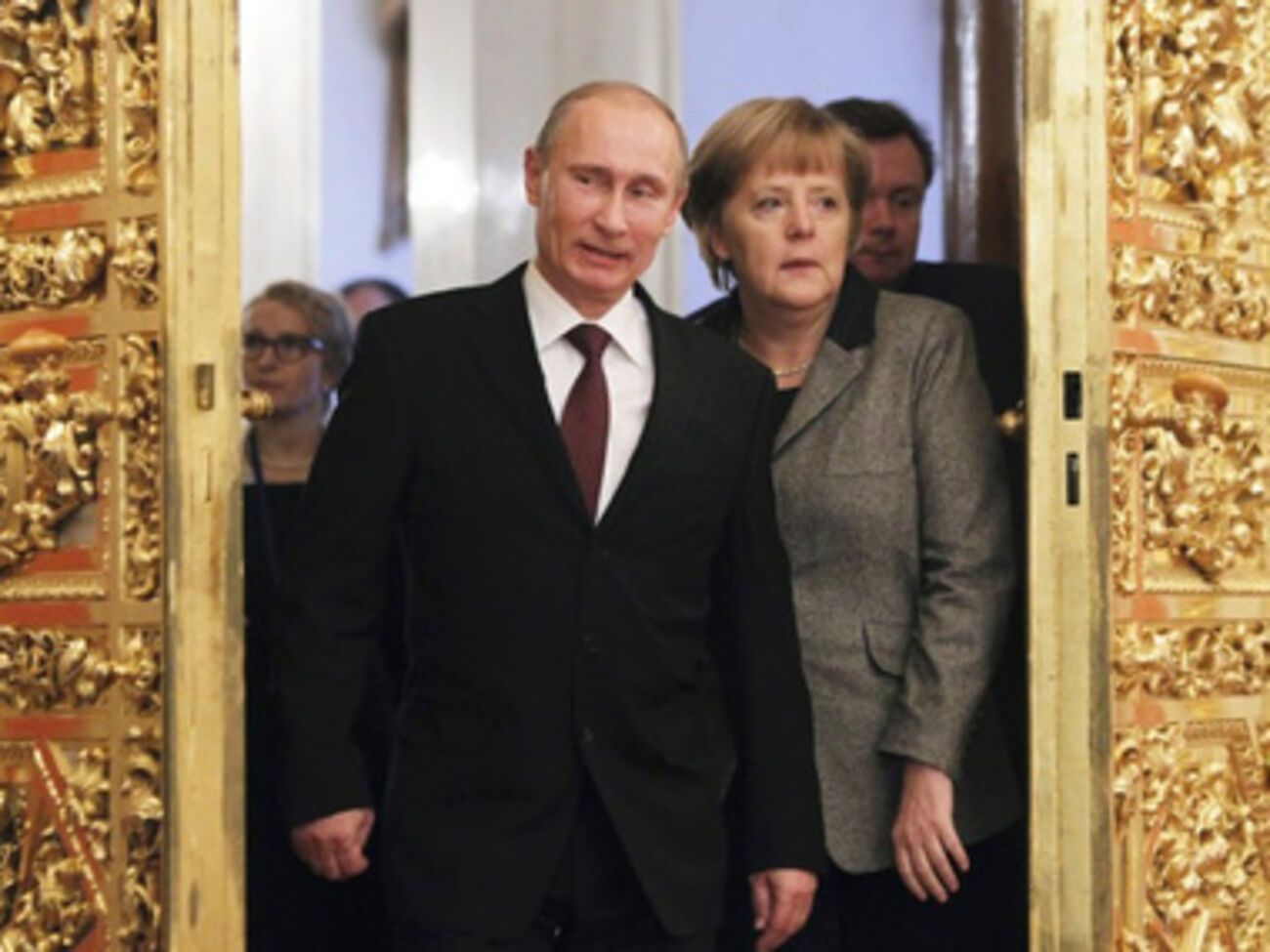 Путин и Меркель снова обсудили Украину