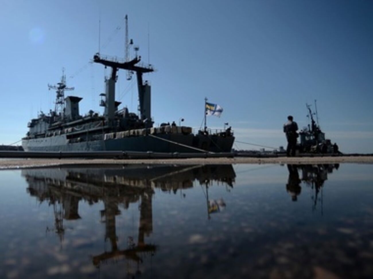 Алексей Киселев ранее командовал "Славутичем", который одним из последних украинских кораблей в Крыму сдался россиянам