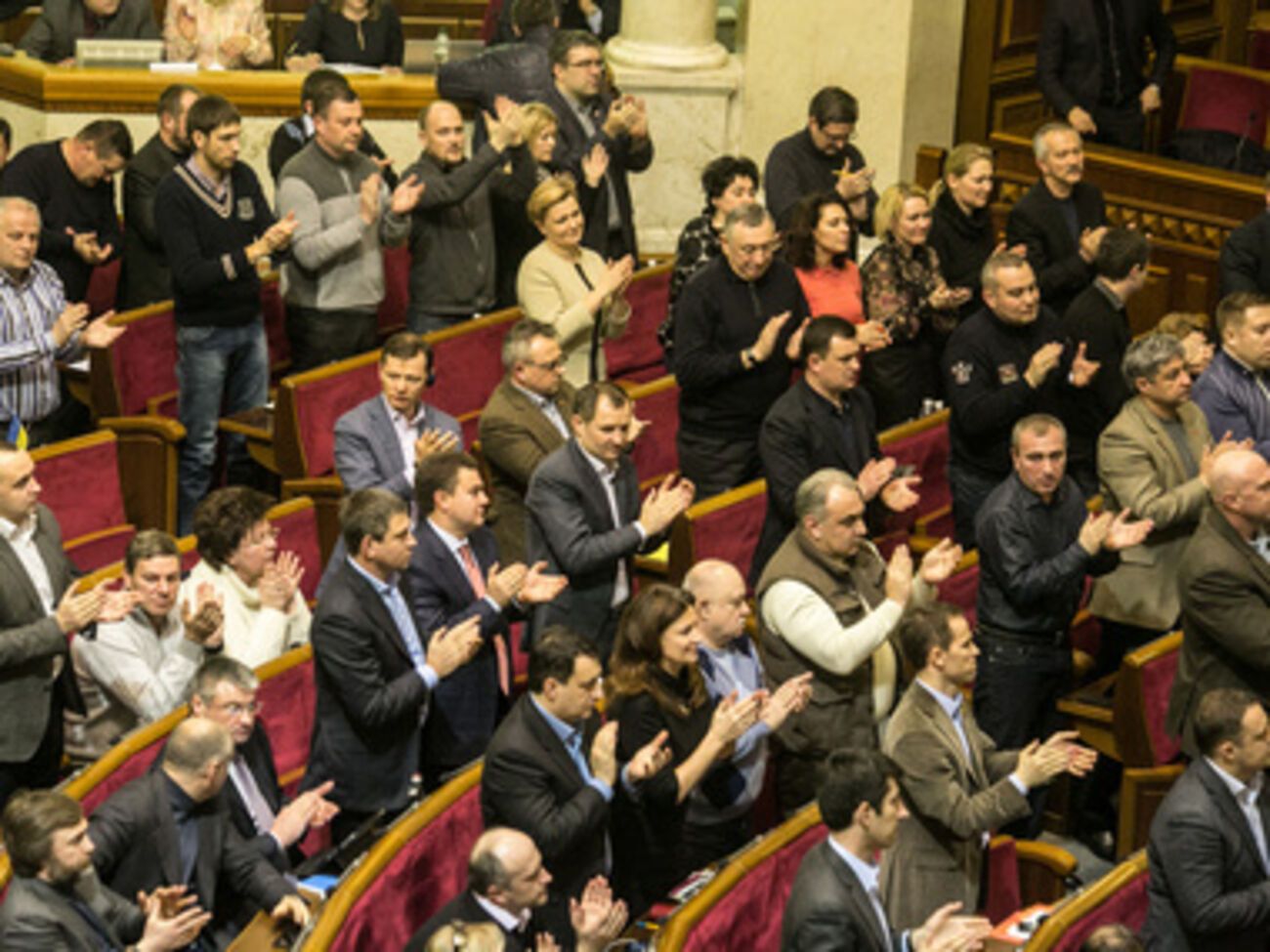 Рада соберется 8 апреля