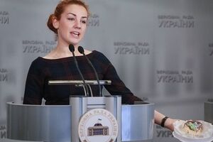 Леся Оробец боится, что после выборов "все может превратиться в клоунаду"