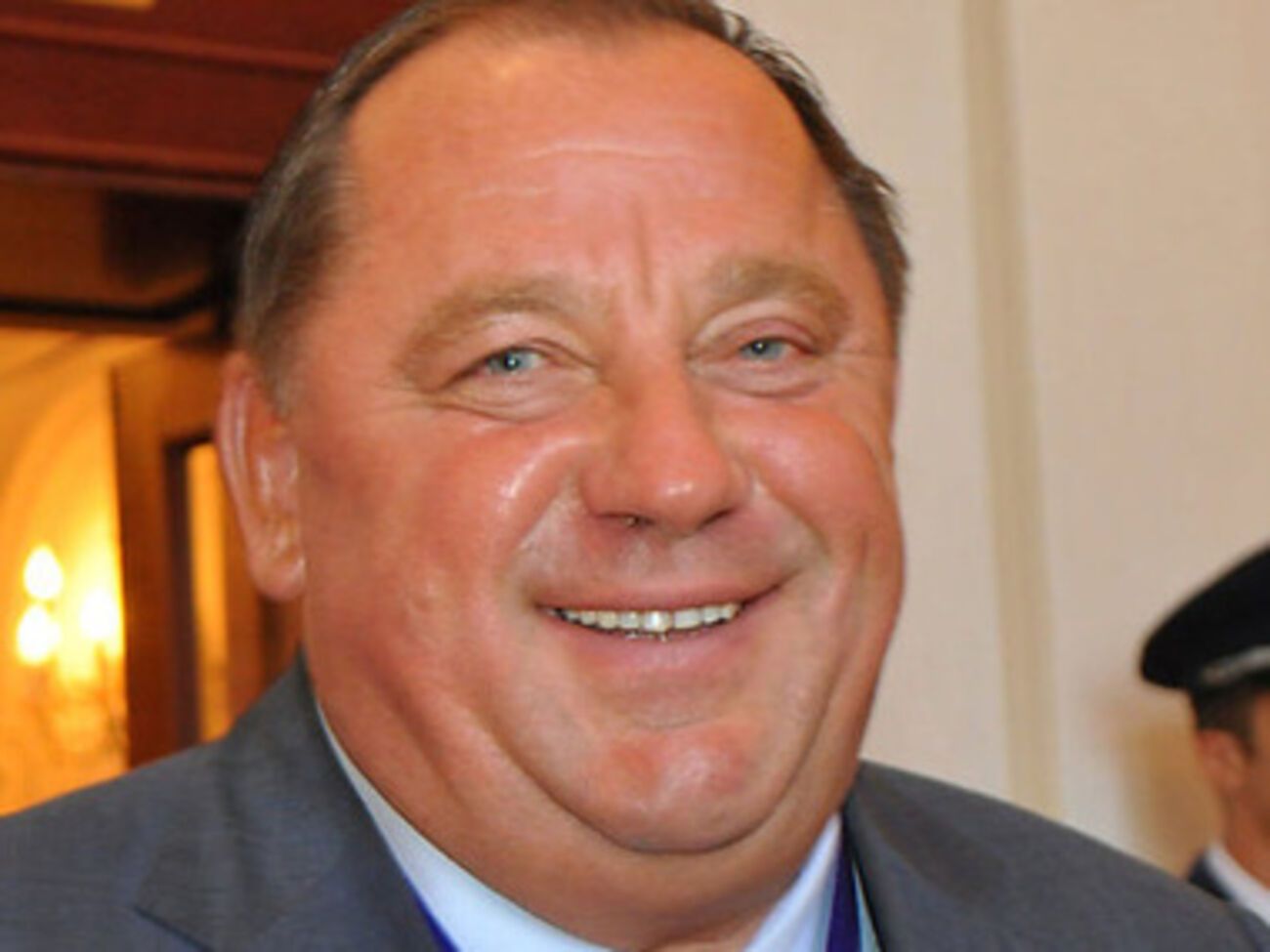 Петр Мельник