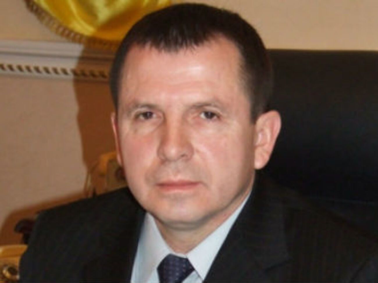 Остапюка дважды увольняли с железной дороги за "за грубое нарушение трудовых обязанностей"