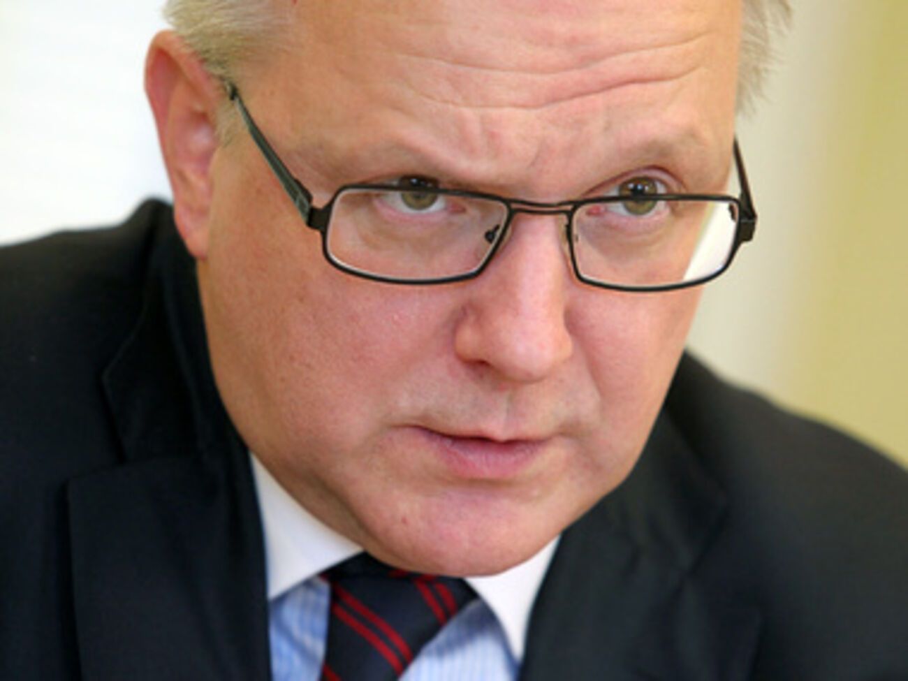 Еврокомиссар по вопросам экономики Олли Рен считает, что добрососедские отношения с Россией важны для Украины