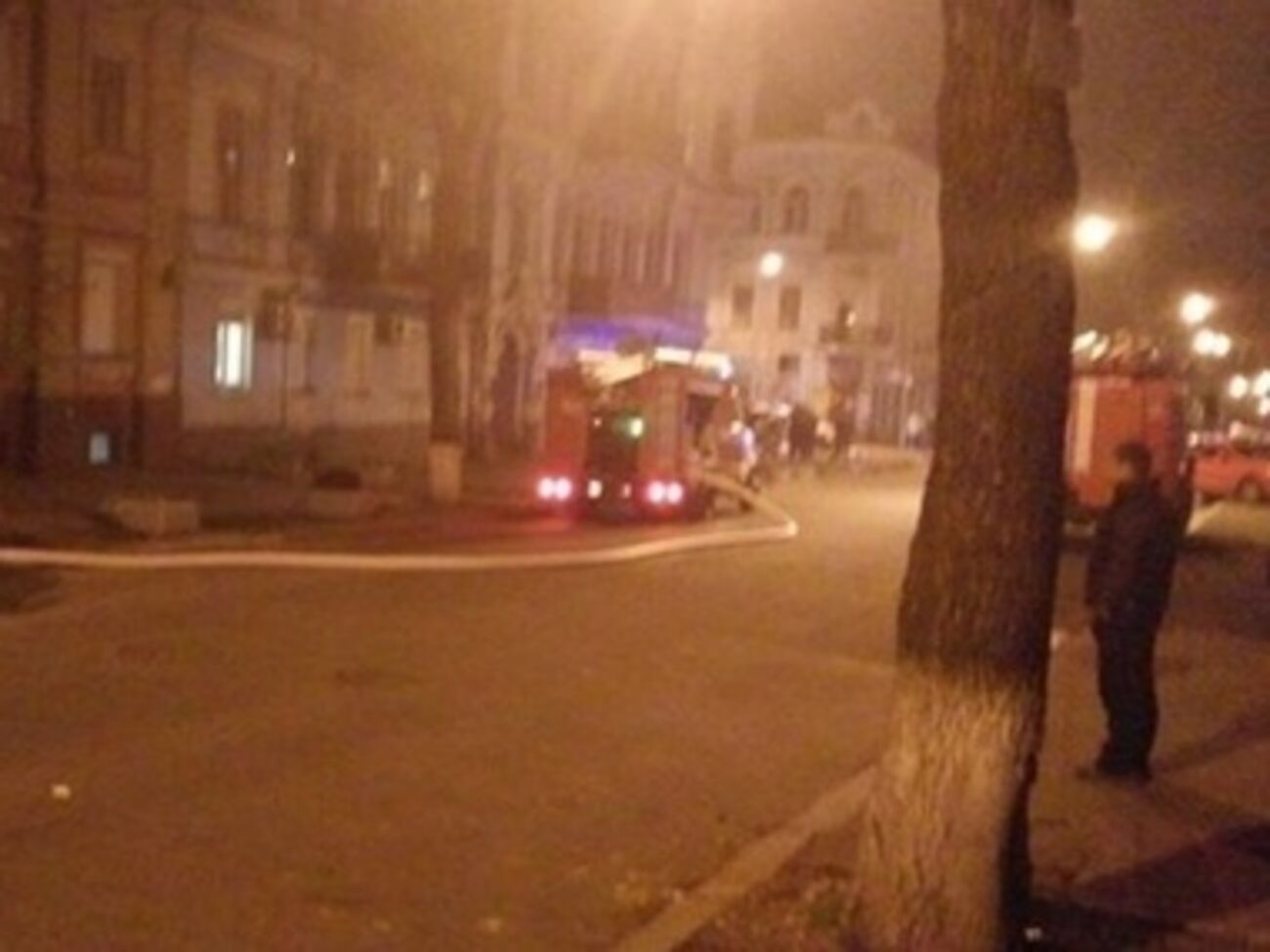 Причины пожара выясняются