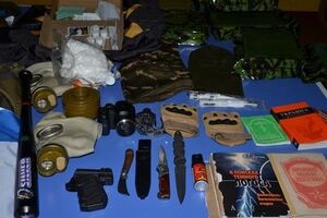 Россиянин ехал в Украину, вооружившись дубинкой и ракетницей