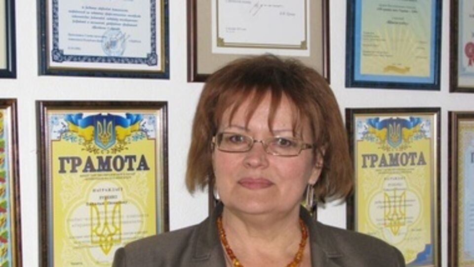 Единственную в Симферополе украинскую гимназию Наталья Руденко возглавляла с 1997 года