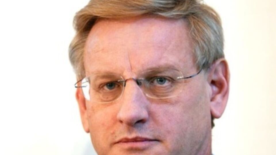 Карл Бильд считает, что Россия заслуживает насмешек