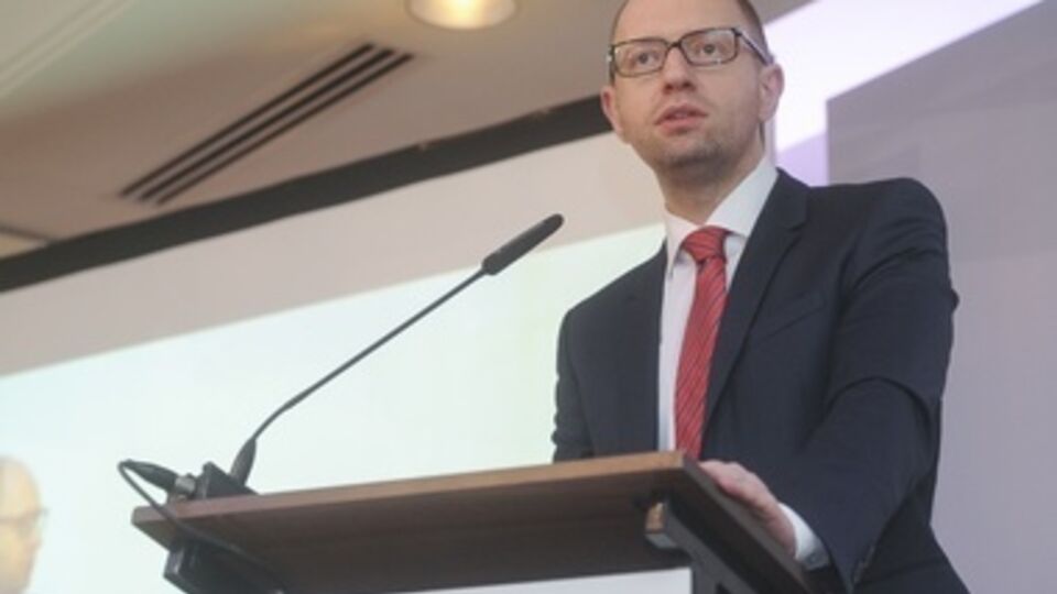 Арсений Яценюк