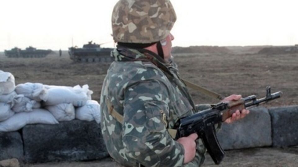 Украинские военные продолжают покидать Крым