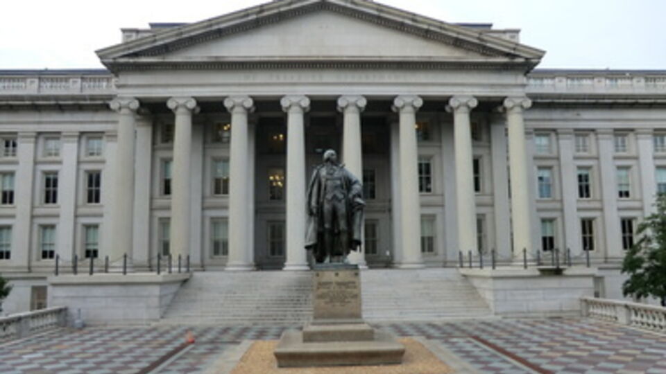 Минфин США заблокировал счета представителей крымских властей