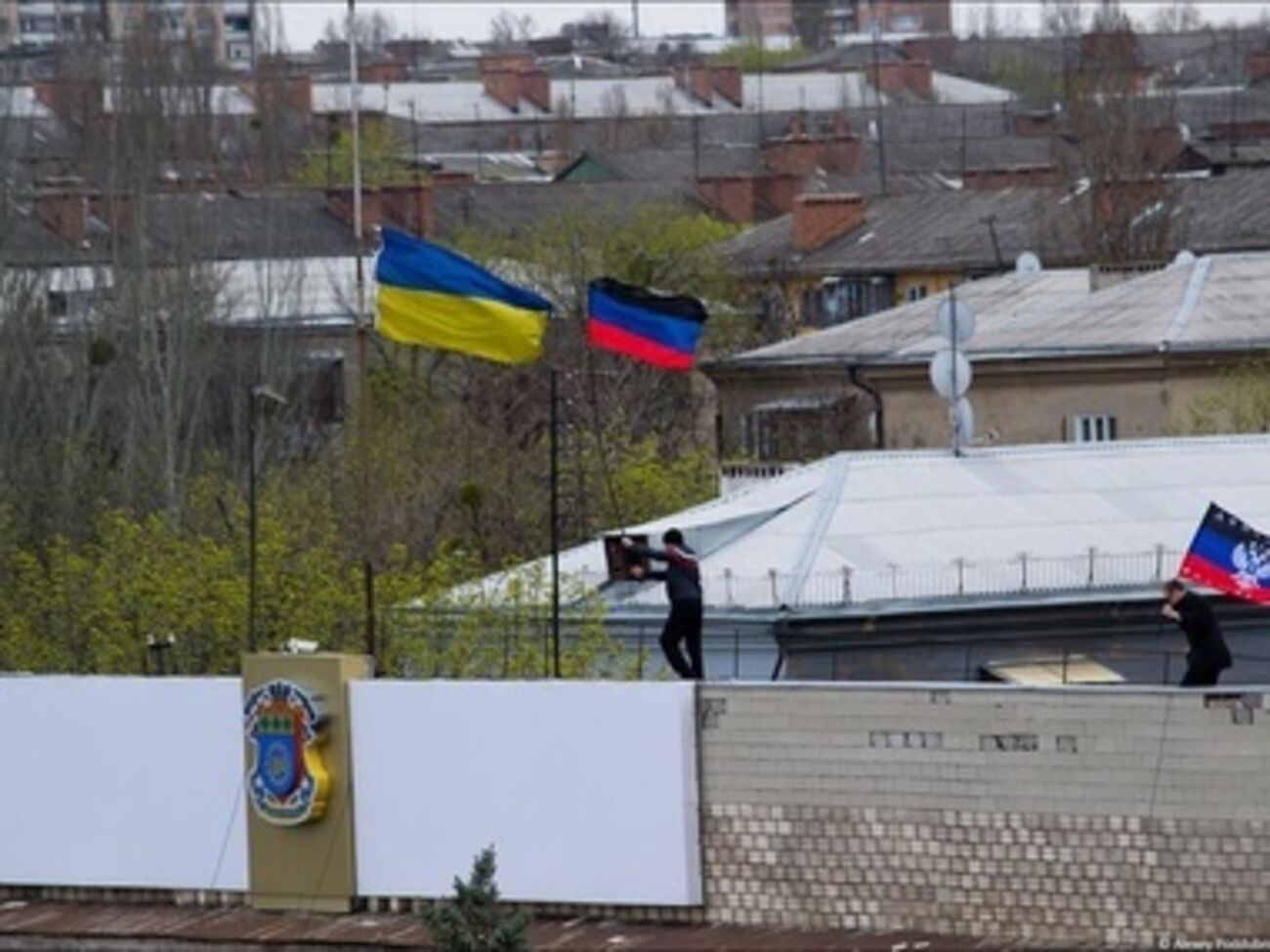 В Краматорске захвачен горотдел милиции, один человек ранен