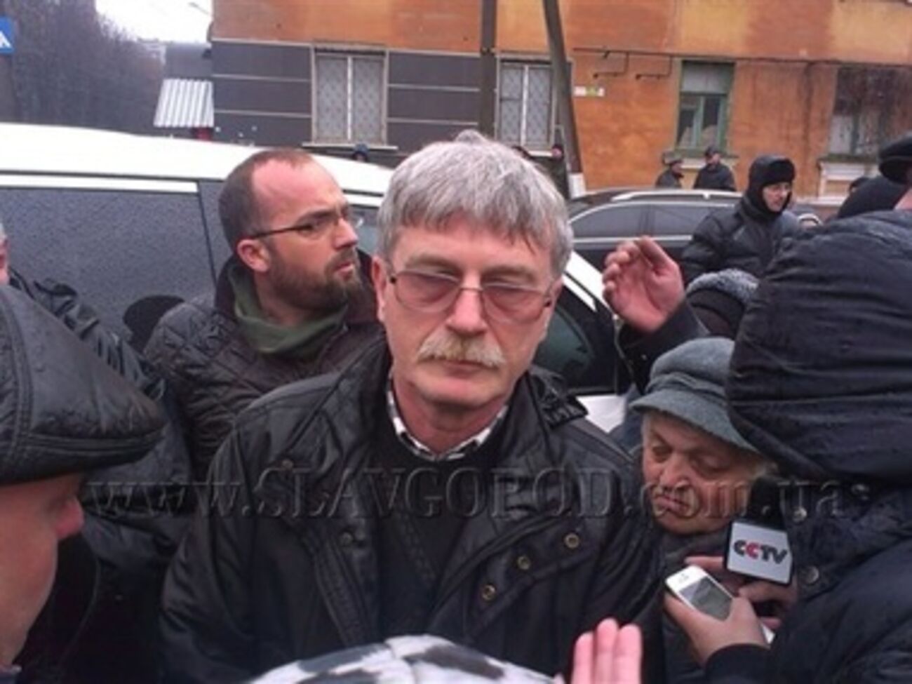 Жители Славянска не разрешают представителям ОБСЕ осмотреть город&nbsp;