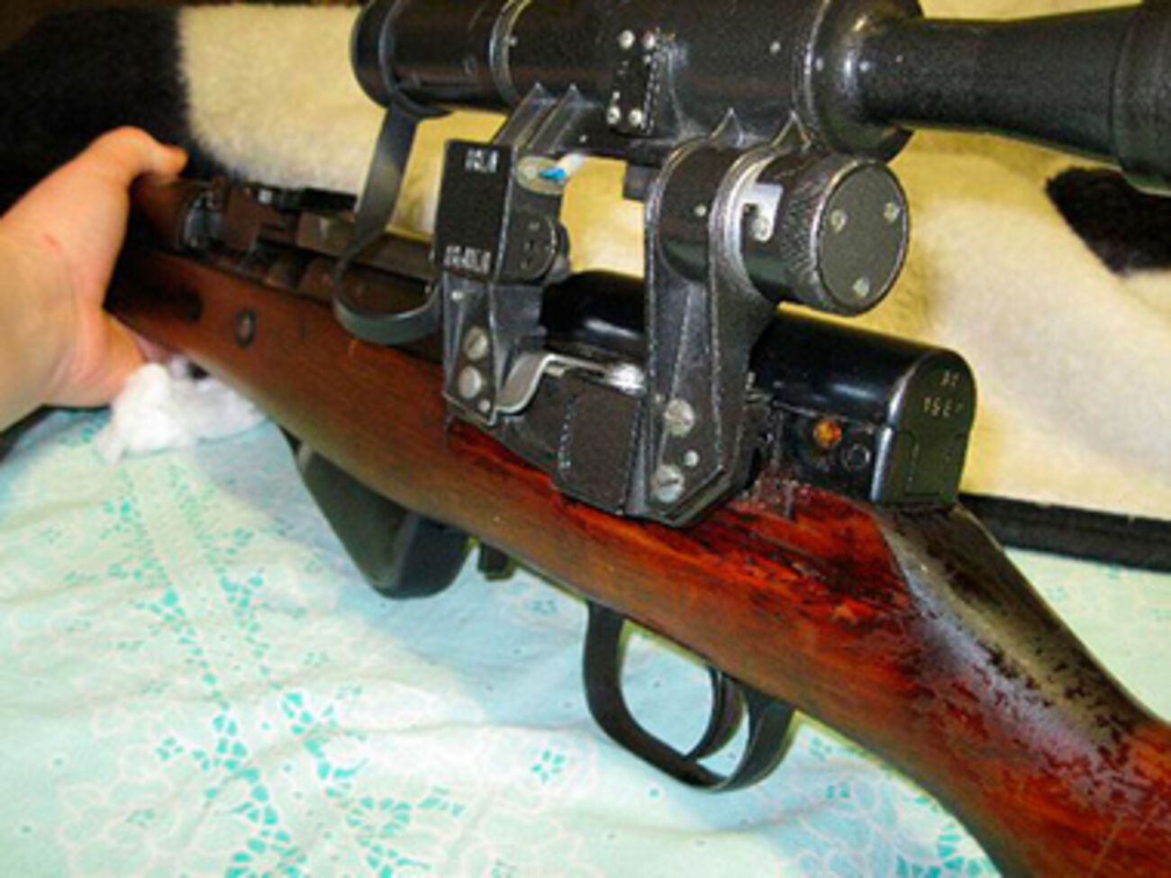 Происшествие квалифицировано по статье 263 УК Украины (незаконное обращение с оружием и боевыми припасами)