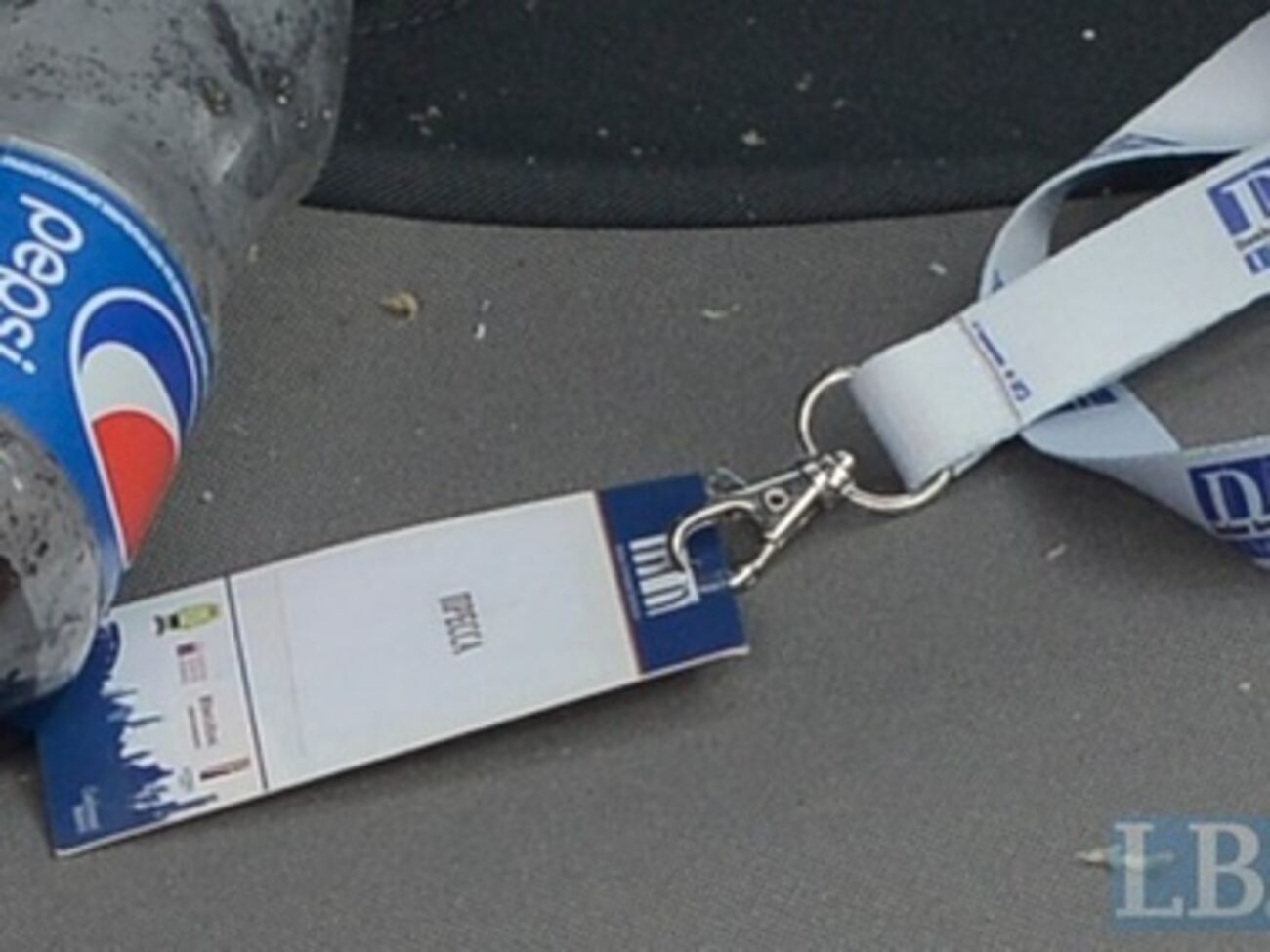 В машине убитого нашли бейджик с надписью "Пресса", выданный на имя Андрея Мещерякова