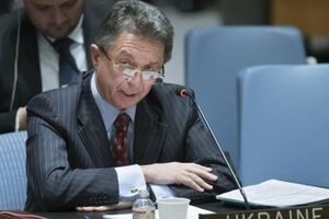 Сергеев: Мы не можем смотреть, как несколько сепаратистов держат в страхе целые города, как захватывают арсеналы оружия и раздают ее гражданским