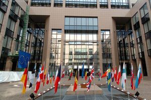 Евросоюз надеется на стабилизацию экономической ситуации в Украине