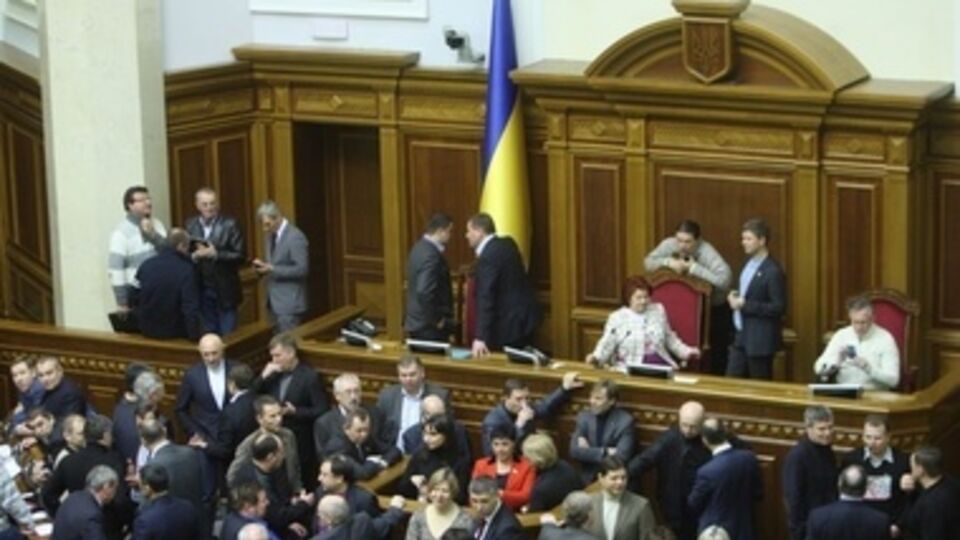 Депутаты опасаются срыва выборов президента из-за событий в восточных областях Украины