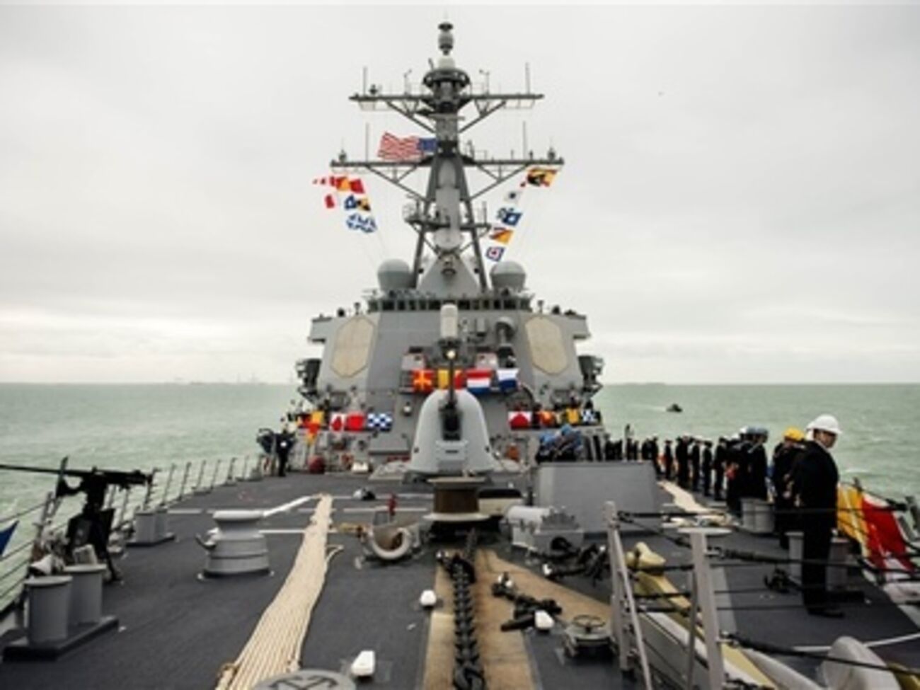 Американский эсминец Donald Cook