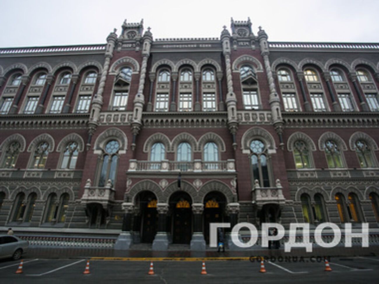 Нацбанк увеличил учетную ставку