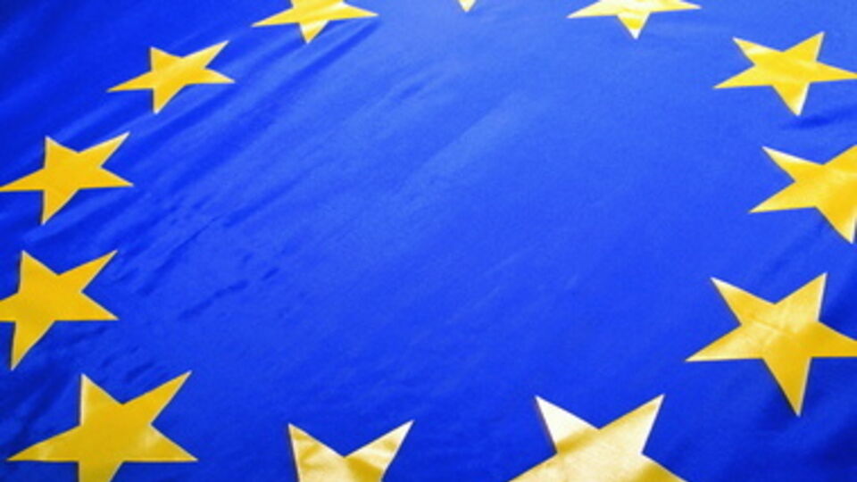 В начале марта ЕС применил санкции против 18 представителей предыдущей украинской власти и олигархов