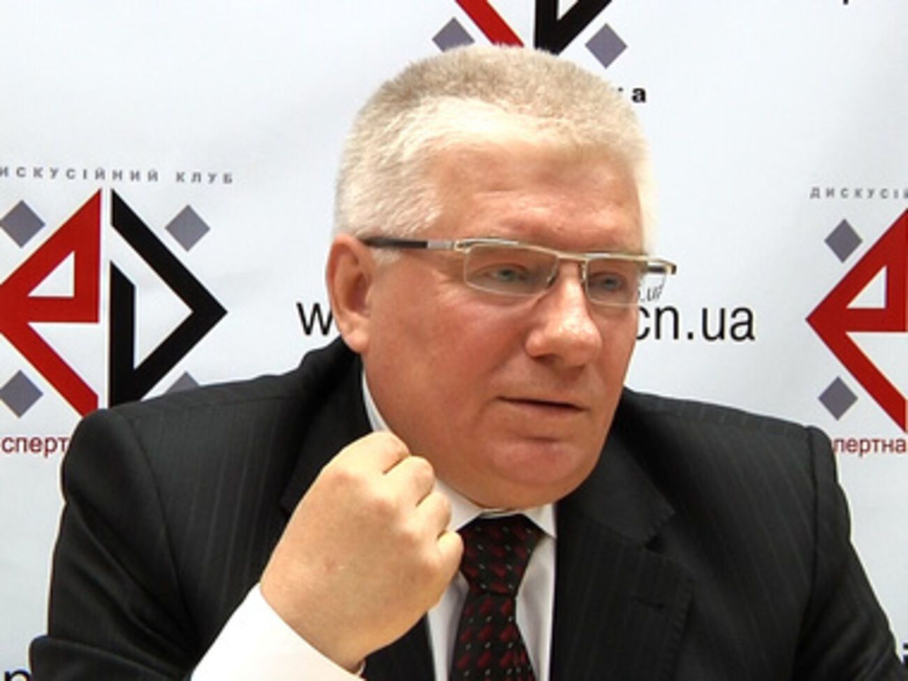 Михаил Чечетов