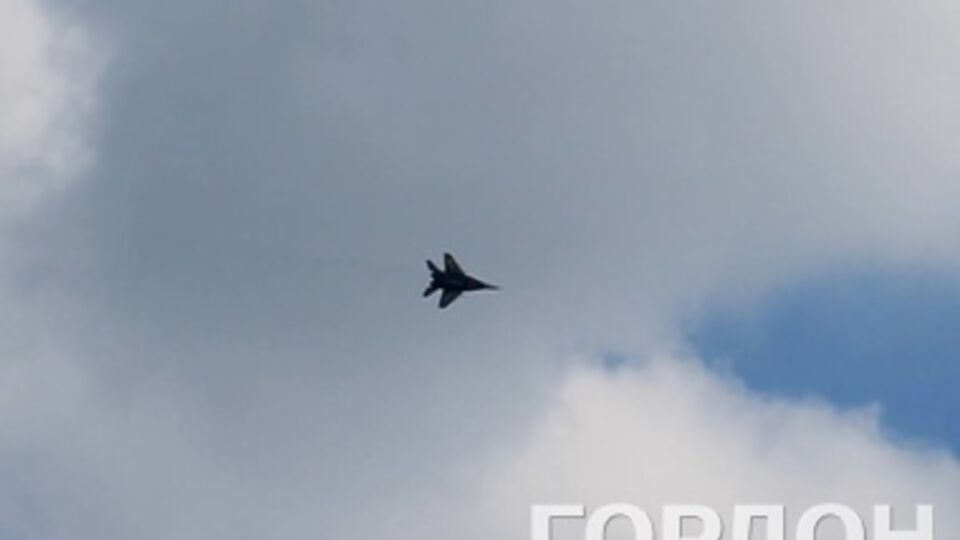 Истребитель над Краматорском