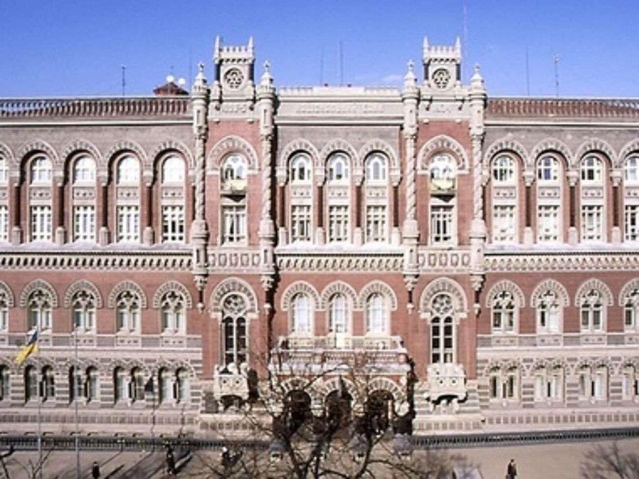 От банков ждут&nbsp;"более взвешенных управленческих решений"