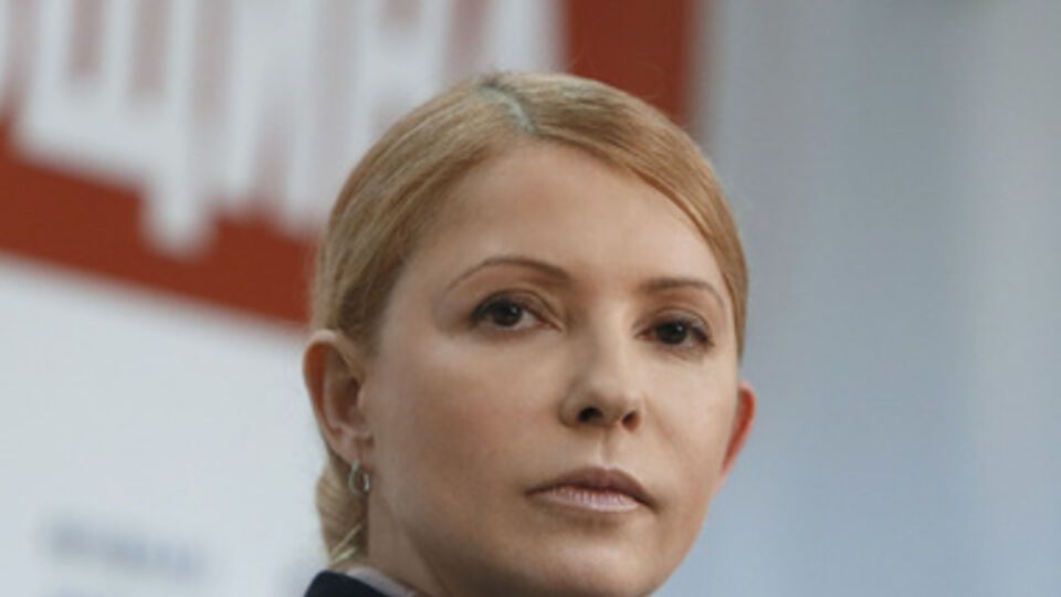 Европейские СМИ признают, что Тимошенко --- внушительный политик с нестабильным рейтингом