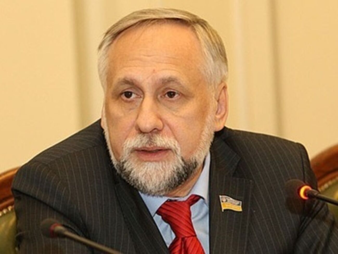 Кармазин: В эти дни в Одесскую область приехали несколько автобусов с подозрительными людьми, а власть никак не реагирует