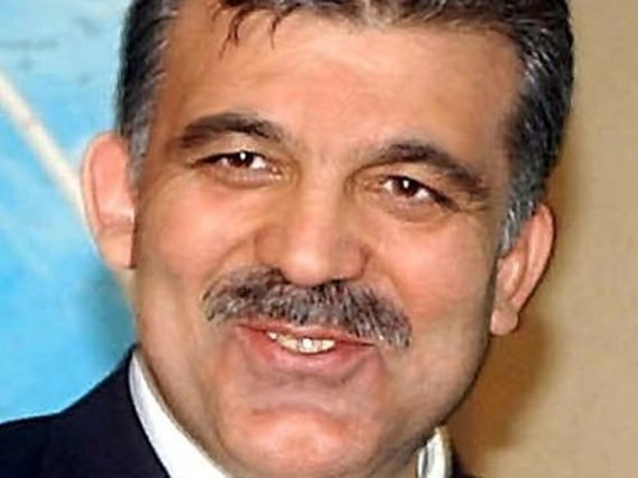 Абдулла Гюль поддержал целостность Украины