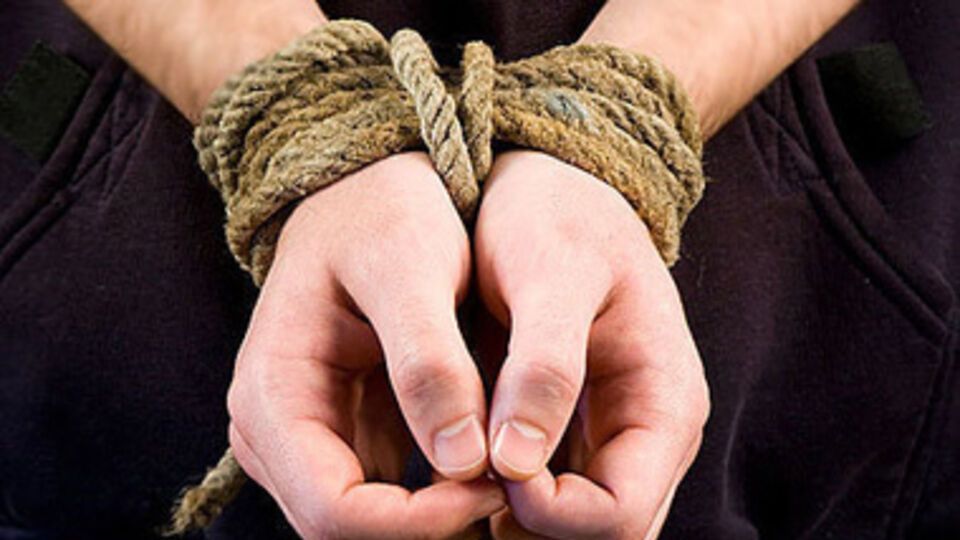 В данный момент судьба офицера и солдата срочной службы неизвестна