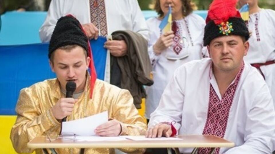 Украинцы в Лиссабоне призвали Владимира Путина оставить Украину в покое и не издеваться над русскими