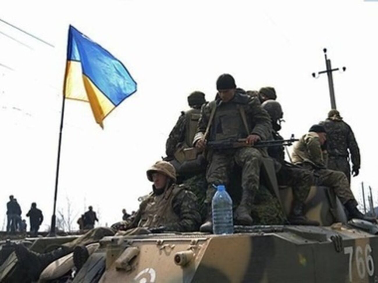 Если военные сдадутся, им разрешат отправиться на боевых машинах обратно в Днепропетровск