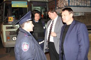 В Изюмский район приехали харьковский губернатор и главный милиционер области