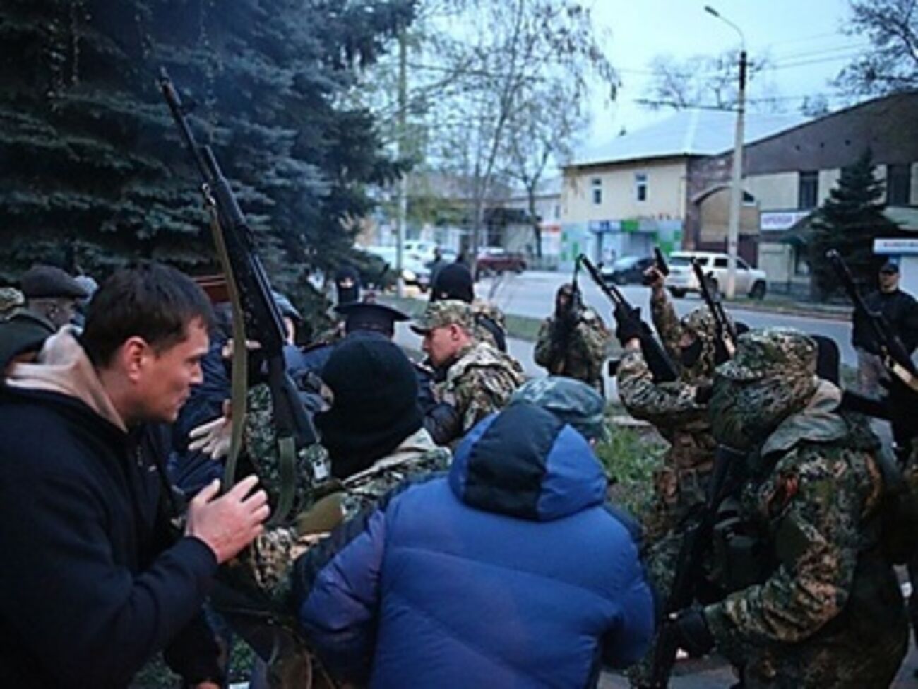 Глава Концерна телевидения в Краматорске считает, что в городе террористы действуют по такой же схеме, как и в Крыму