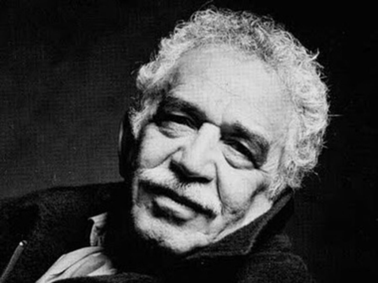 Писатель, лауреат Нобелевской премии мира Габриэль Гарсиа Маркес умер 17 апреля в возрасте 87 лет