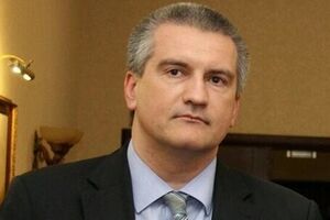 Сергей Аксенов: Все, кто не хочет становиться гражданами России, обязаны получить вид на жительство в Крыму