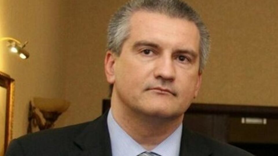 Сергей Аксенов: Все, кто не хочет становиться гражданами России, обязаны получить вид на жительство в Крыму