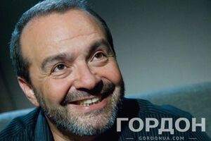 Виктор Шендерович: Не знаю, откуда Янукович берет свои тексты