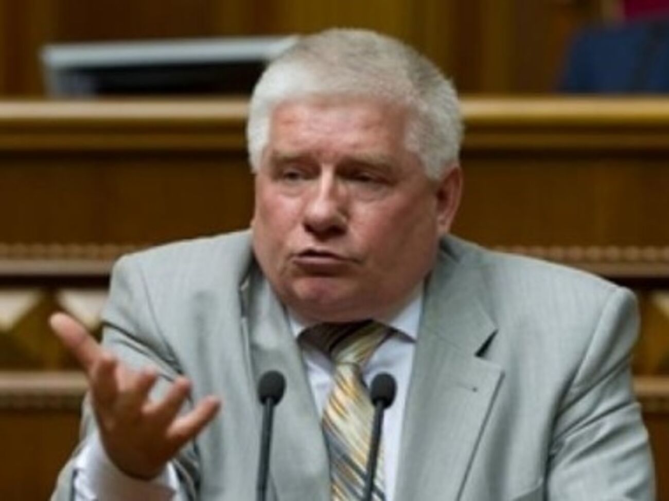 Не прислушиваясь ко всем регионам Украины, можно их растерять, считает Чечетов