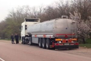 Дизтопливо везли одному из частных предпринимателей Херсонщины