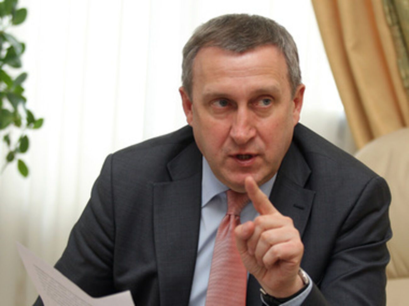 Андрей Дещица заявил, что требование об освобождении захваченных территорий не касается Майдана