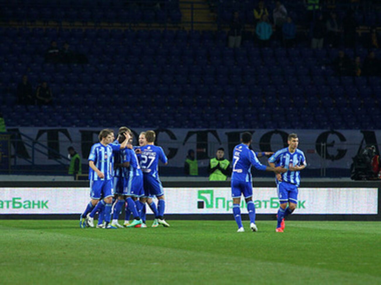 "Динамо" в четвертьфинале выбило из Кубка харьковский "Металлист"