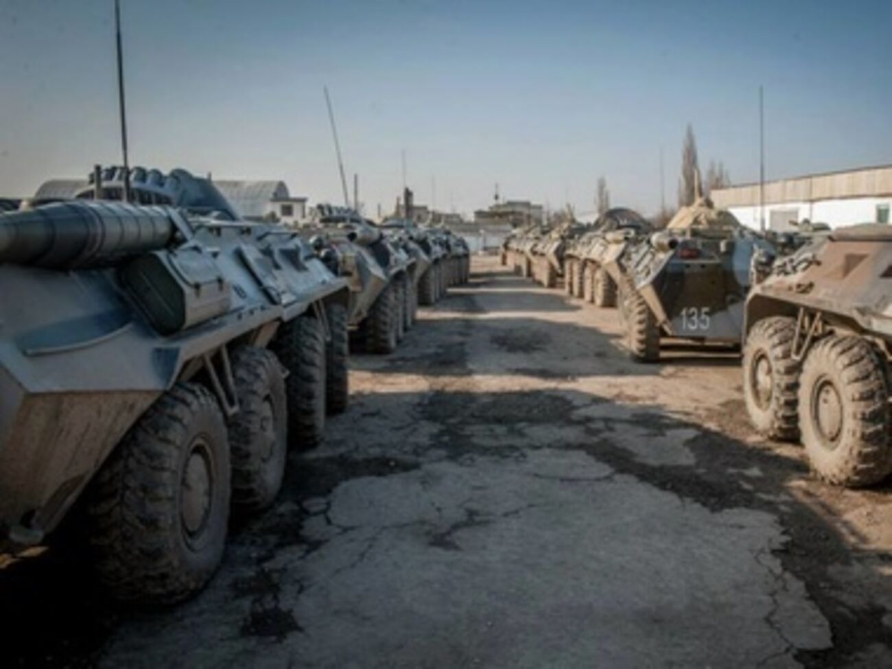 Дмитрий Тымчук: Лучшую технику россияне оставляют себе