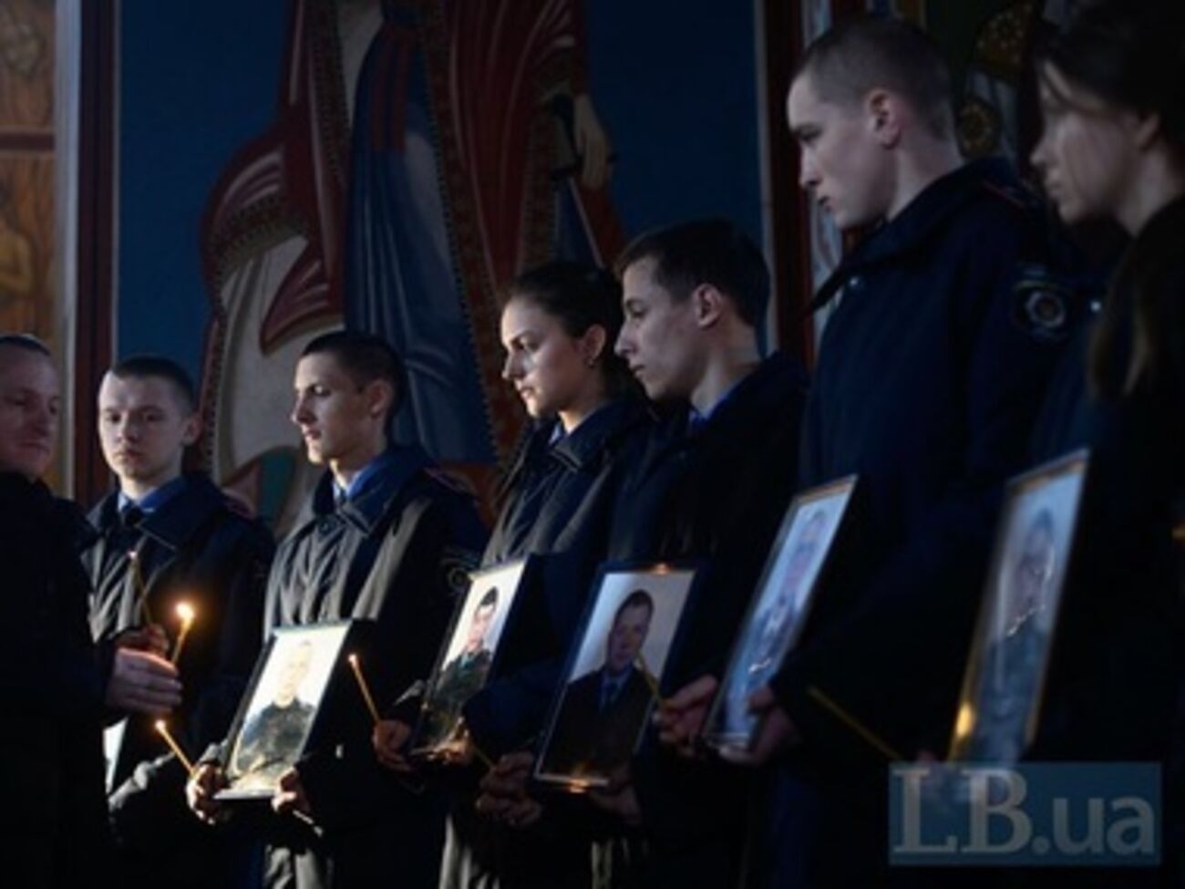 Панихида по провоохранителям и военным, погибшим на Майдане